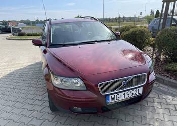 Volvo V50 2.4 benzyna bogate wyposażenie sprzedam