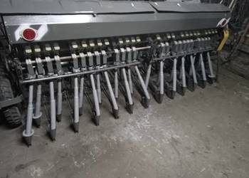 Siewnik poznaniak  na docisku z 1986r