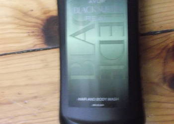 Żel do mycia ciała i włosów Black Suede dla pana Avon