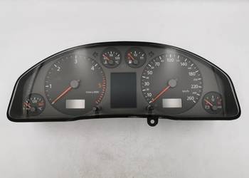 Licznik Zegary Audi A6 C5 2.5 TDI 4B0920930K 110.008.948/001