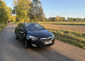 Opel Astra J