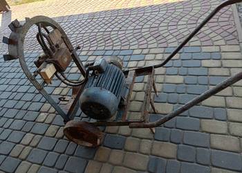 Silnik elektryczny 7,5kW na wózku