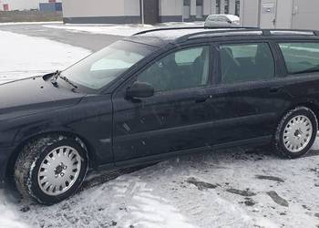 VOLVO V70 2001 2.4 D5 163 KM MANUAL