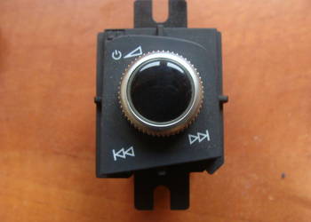 AUDI Q2 GAŁKA POKRĘTŁO GŁOŚNOŚCI MMI 81B919616