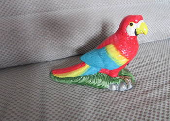 ceramiczna figurka ozdoba papuga mówi hello welcome do domu i ogrodu