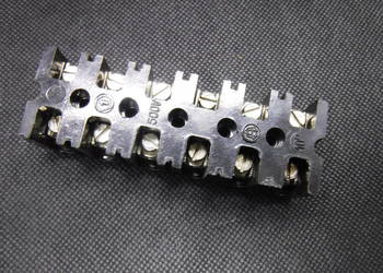 Listwa zaciskowa ebonitowa 10mm2 500V 6 torów LZM10mm2 500V