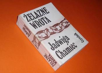 Jadwiga Chamiec - Żelazne Wrota   FA