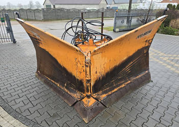 Pług strzałkowy duży do odśnieżania SICO METAL regulowany hydraulicznie