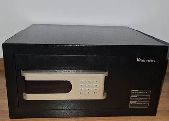 Sejf domowy  43x35x22