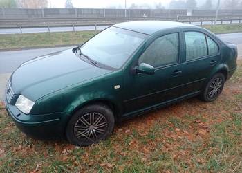 VW Bora prod. 1999 , 1.6 B , opony zima plus letnie z felgą 14 w cenie