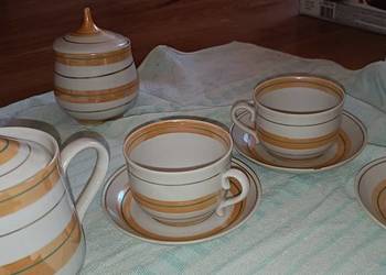 Zostaw Porcelany kawowy pozłacany.