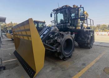 Refundacja 50% NOWY Kompaktor MAXUS 21-35 Ton Compactor Bosch Cummins
