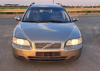 Volvo v70 1 właściciel  2.4 Benzyna 170 KM Manual