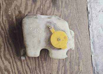 Zbiorniczek spryskiwaczy Opel Astra 1