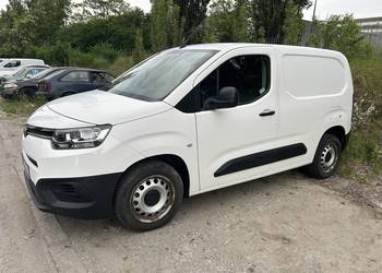 Toyota proace city
