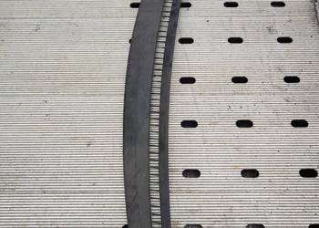 Panel podszybia Górny 5YK12TX7AA RAM 1500 19-