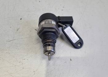 BMW E87 E90 E60 X3 2.0 D N47 CZUJNIK PALIWA zawór 0281002738