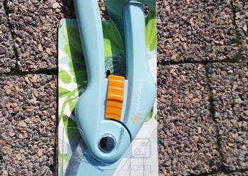 Sekator ogrodowy FISKARS P25 LUCY