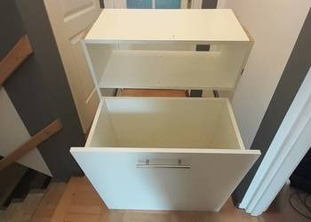 Szafka łazienkowa - brudownik - Masywne wykonanie.