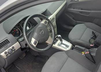Opel Astra H kombi 1,9cdti 120km 2007r Automat  za             miana Sharan