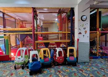 KONSTRUKCJA SALA ZABAW