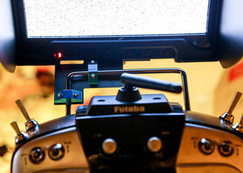 Uchwyt Adapter Montażowy Monitor FPV do nadajnika