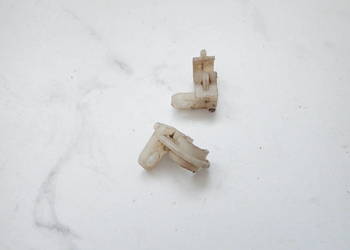 Dwa Mocowania Uchwyty Przewodu Hamulca KTM 125 Exc 200 Sx 250 Sxf 450 03-07