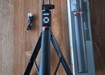 nowy uchwyt selfi stick z pilotem rozkładanymi nóżkami, rozkłada się do 170