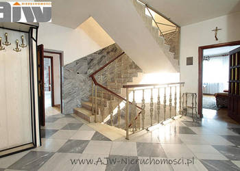 Dom wolnostojący Izabelin C 550m2