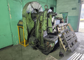 Mimośrodowa prasa mechaniczna (50 ton) OHMACH LE 50 S (25)