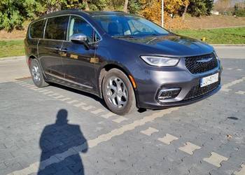 Chrysler Pacifica Limited