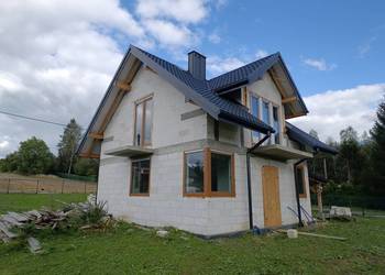 Dom jednorodzinny stan surowy zamknięty