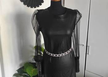 Sukienka skóropodobna z rękawami z tiul u