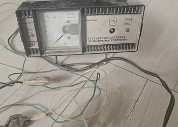 Prostownik Rosyjski Elektronika 12V – Kultowy, Niezawodny, z Automatyką