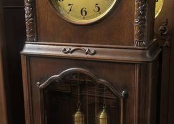 Zegar stojący LFS  ośmiostrunowa ślicznie zdobiona " baba"