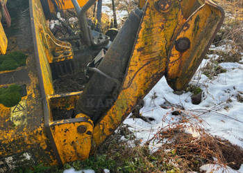 JCB 535 Łapy Boczne Siłownik Ramię
