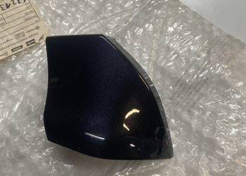 Owiewka Prawa 622130 Piaggio Vespa LX50 N721 Osłona Mocowanie