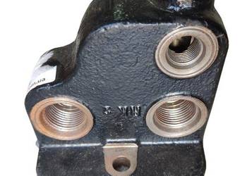 295036A1 Hydrauliczny wspornik zdalny CNH