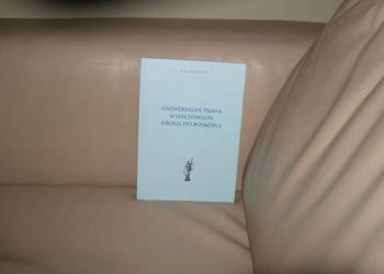 Uniwersalne prawa wszechświata drogą do boskości