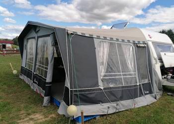 Przyczepa Kempingowa z namiotem.