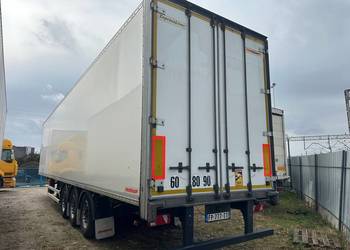 Naczepa Izoterma BOX Fruehauf