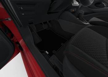 TOYOTA Yaris Oryginalne dywaniki welurowe komplet PW210-0D045 OE