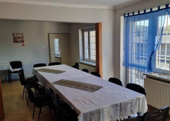 OKAZJA Pomieszczenie biurowe i sala konferencyjna w centrum Knurowa!