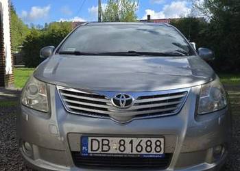 Toyota Avensis z salonu od prywatnego właściciela, mały przebieg