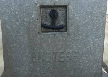 Skrzynka narzędziowa do ciężarówki  firmy BUSTESE