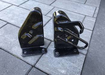 Wsporniki/uchwyty zderzaka tylnego Fiat Cinquecento SX,SOLEIL,SPORTING