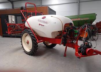 Opryskiwacz ciągany BURY Pelikan Standard 2000/18 komputer hydraulika