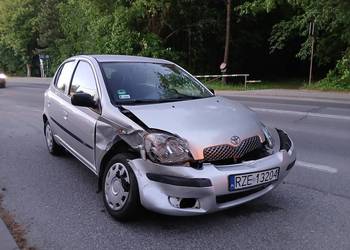 Toyota Yaris I 2003r. 1.0 1E7 Uszkodzona
