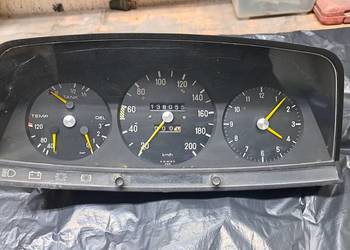 Mercedes w123 2.5b licznik 200km/h idealny stan