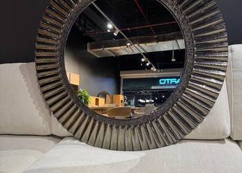 Wyprzedaż -25% na oryginalne włoskie okrągłe lustro Orbita firmy J&J